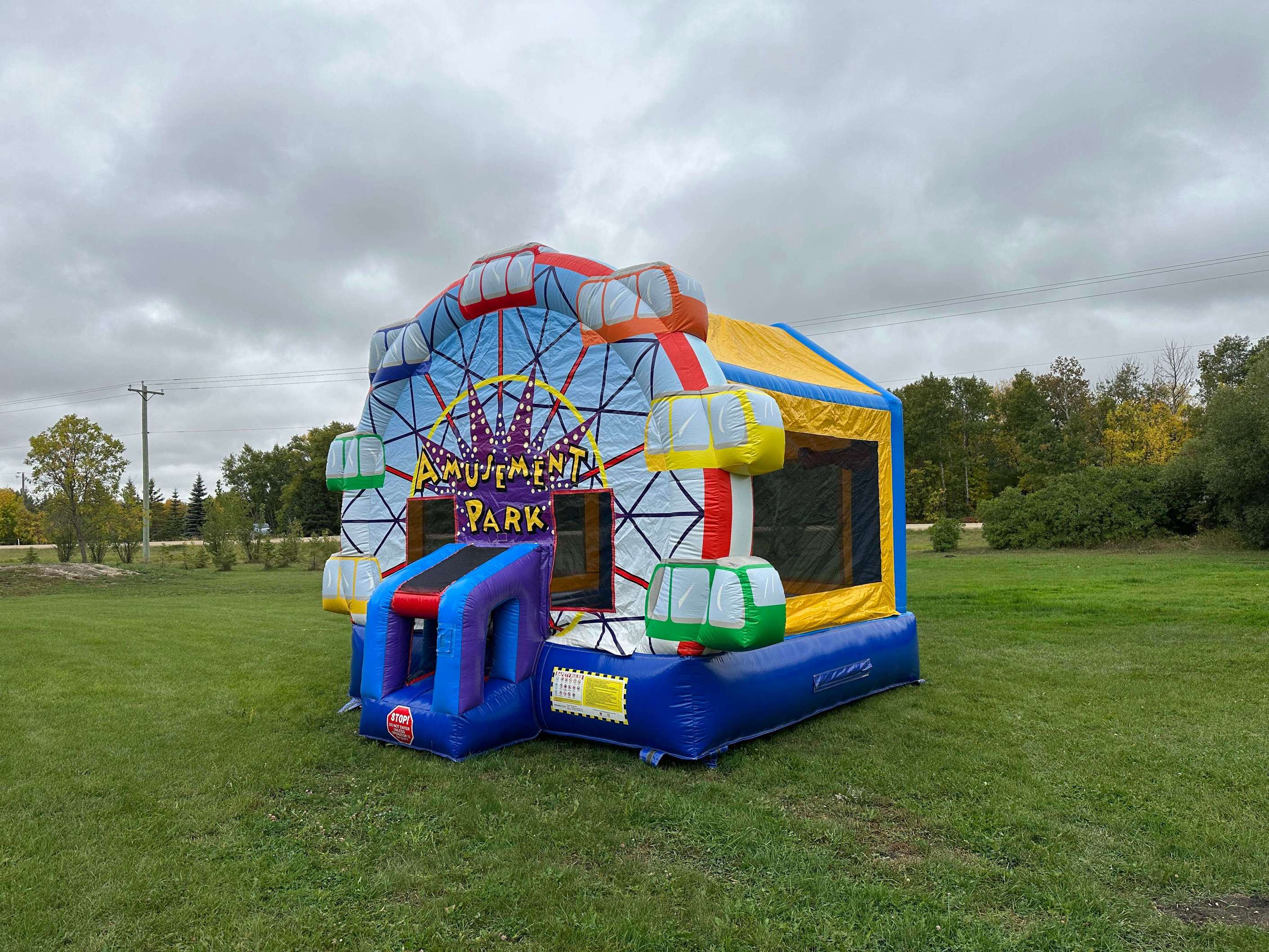 Amusement park bounce house party rental Winnipeg Manitoba