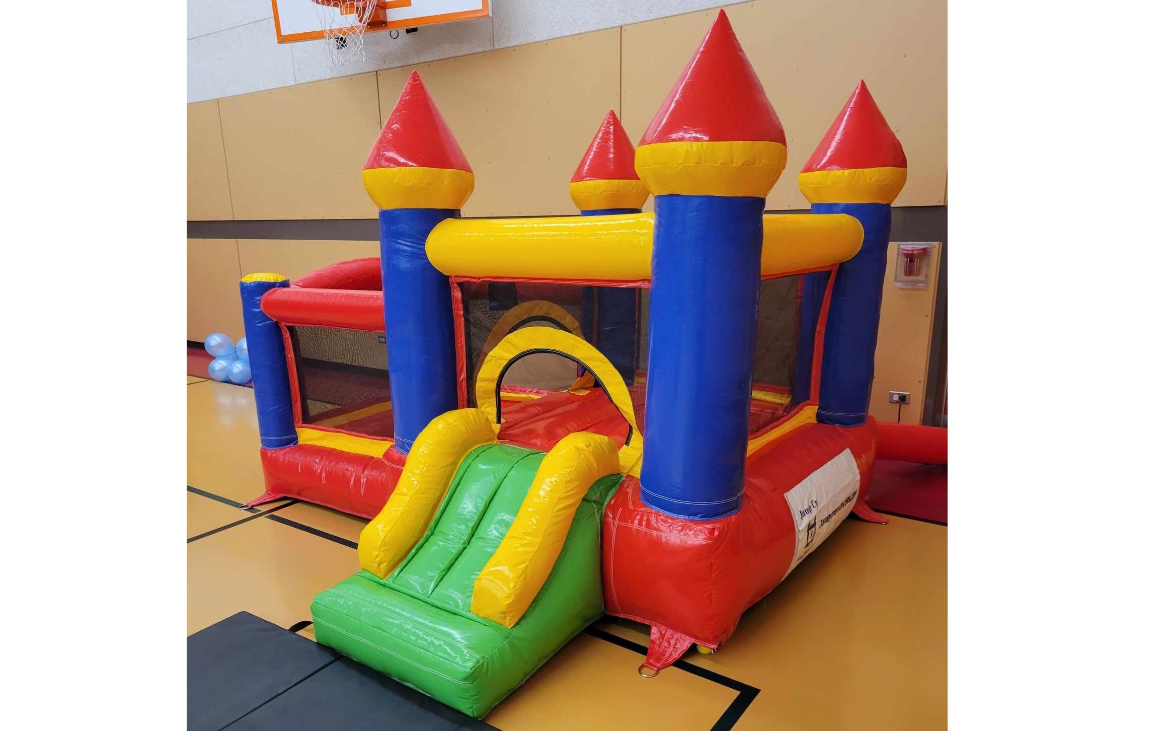 Tiny Inflatable Bouncy Castle Winnipeg Manitoba for rent