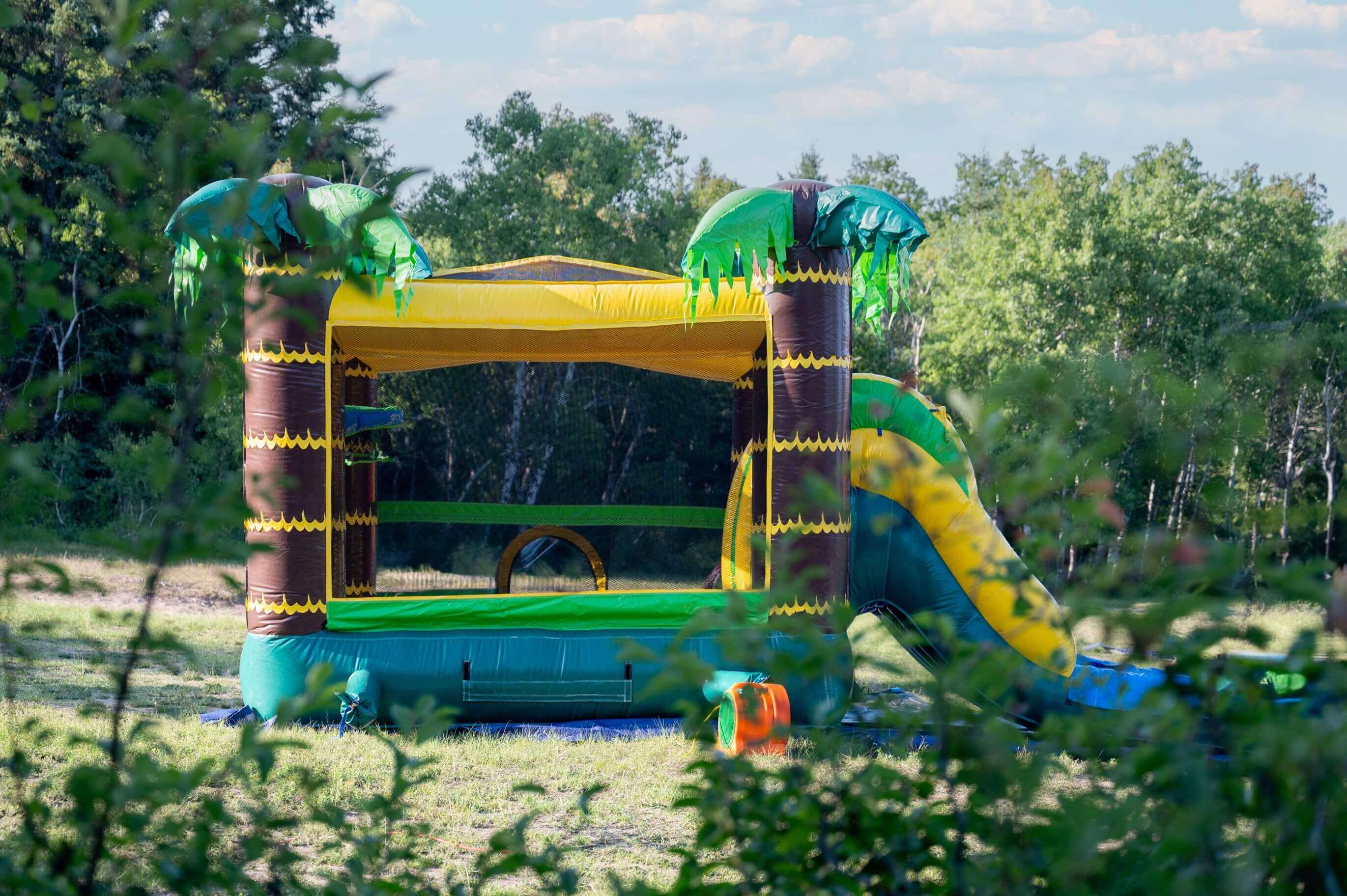 Tropical Combo Bounce Castle with Slide / Waterslide party rentals Winnipeg Manitoba